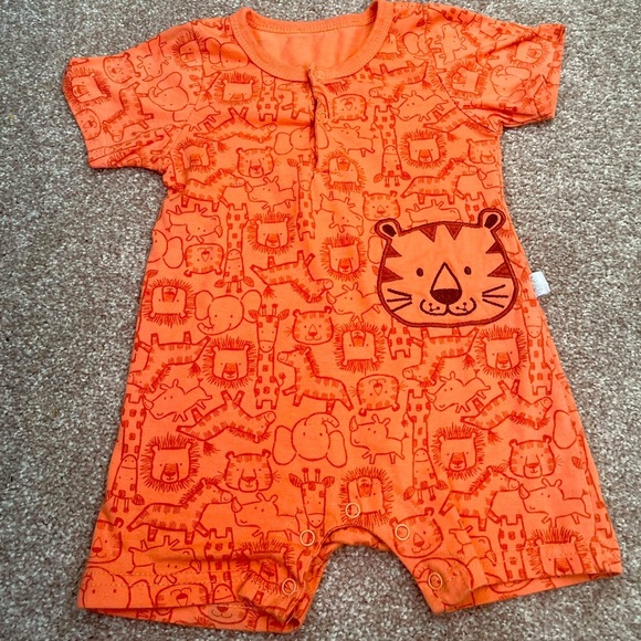 Orange Unisex Tiger Romper. 24 month. 100% Cotton. Gently Used. No Brand for Tag - Picture 1 of 5